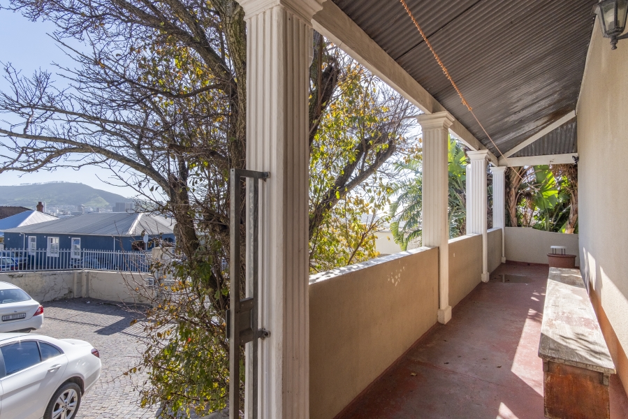 8 Bedroom Property for Sale in Walmer Estate Western Cape